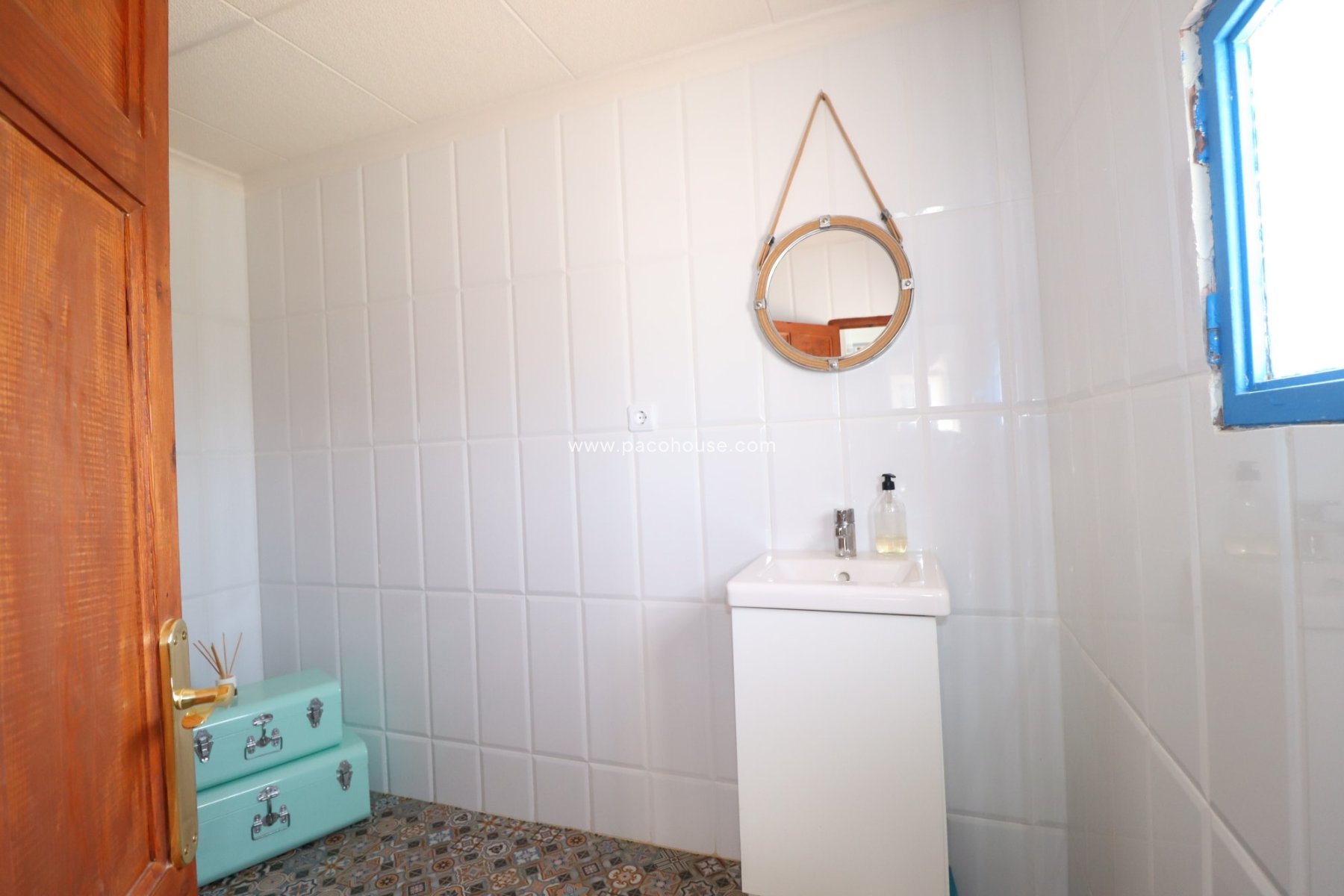 Resale - Country House -
Velez-Rubio