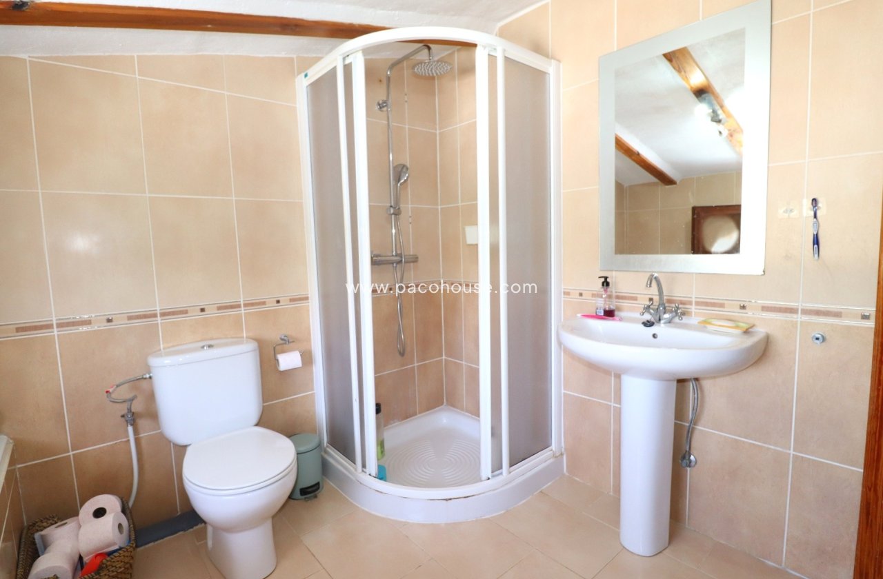 Resale - Country House -
Velez-Rubio