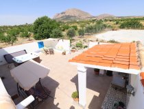 Resale - Country House -
Velez-Rubio