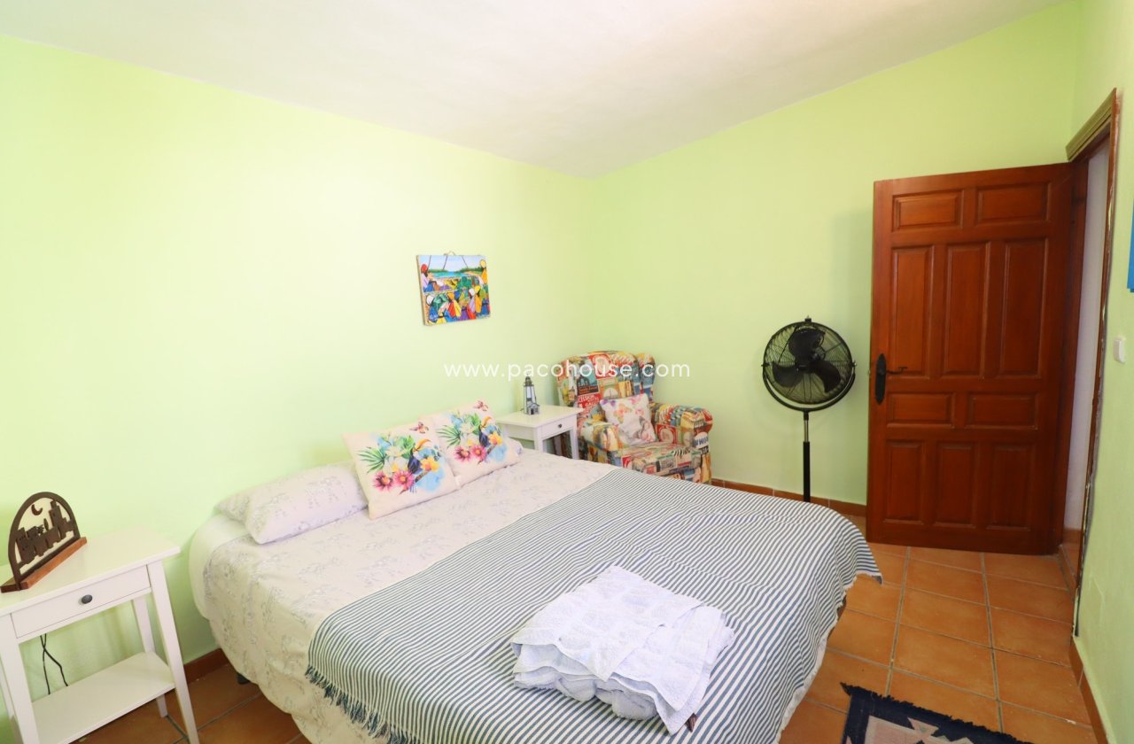 Resale - Country House -
Velez-Rubio