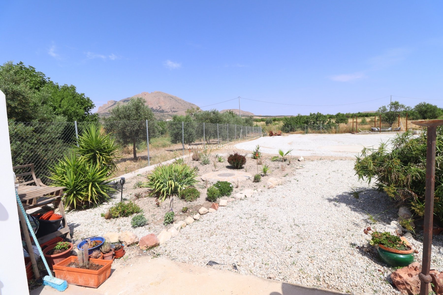 Resale - Country House -
Velez-Rubio