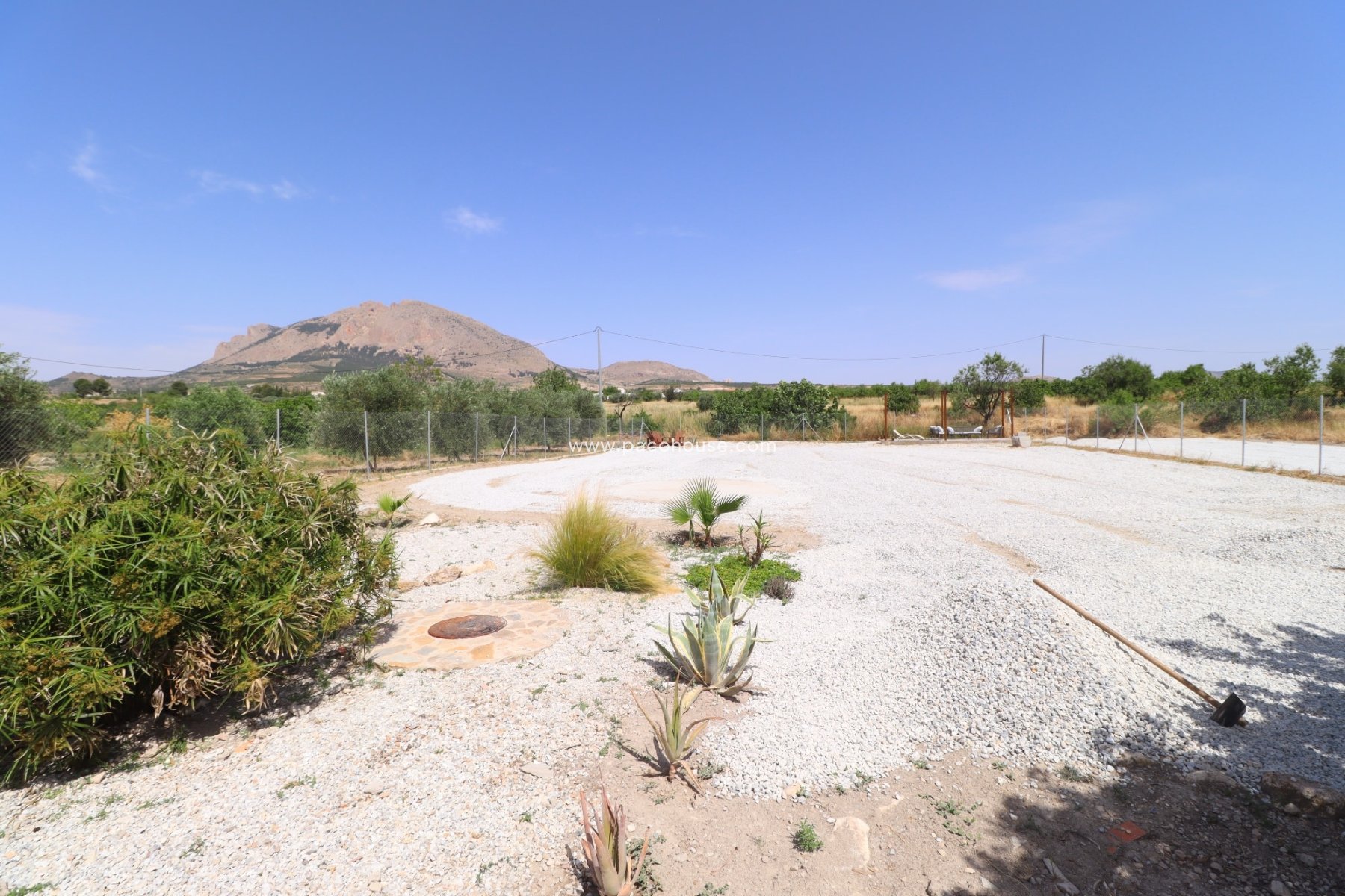 Resale - Country House -
Velez-Rubio
