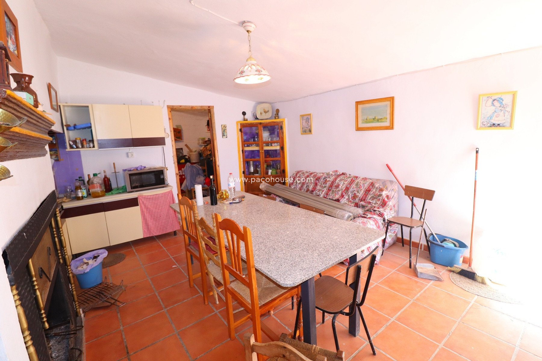 Resale - Country House -
Velez-Rubio