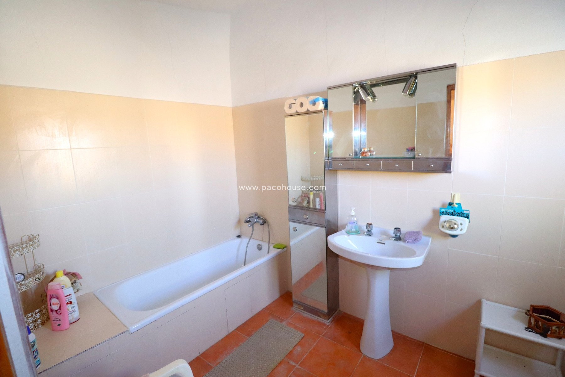 Resale - Country House -
Velez-Rubio