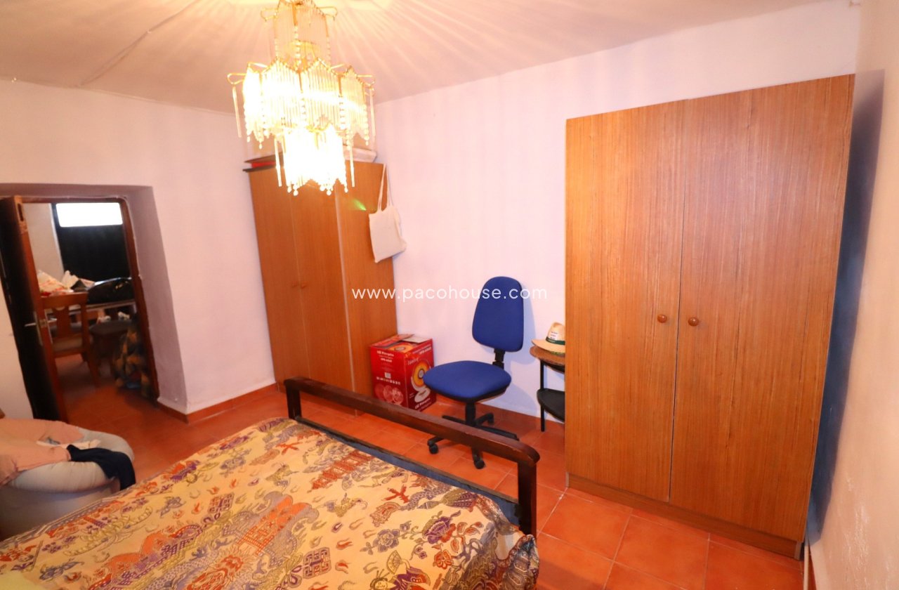 Resale - Country House -
Velez-Rubio