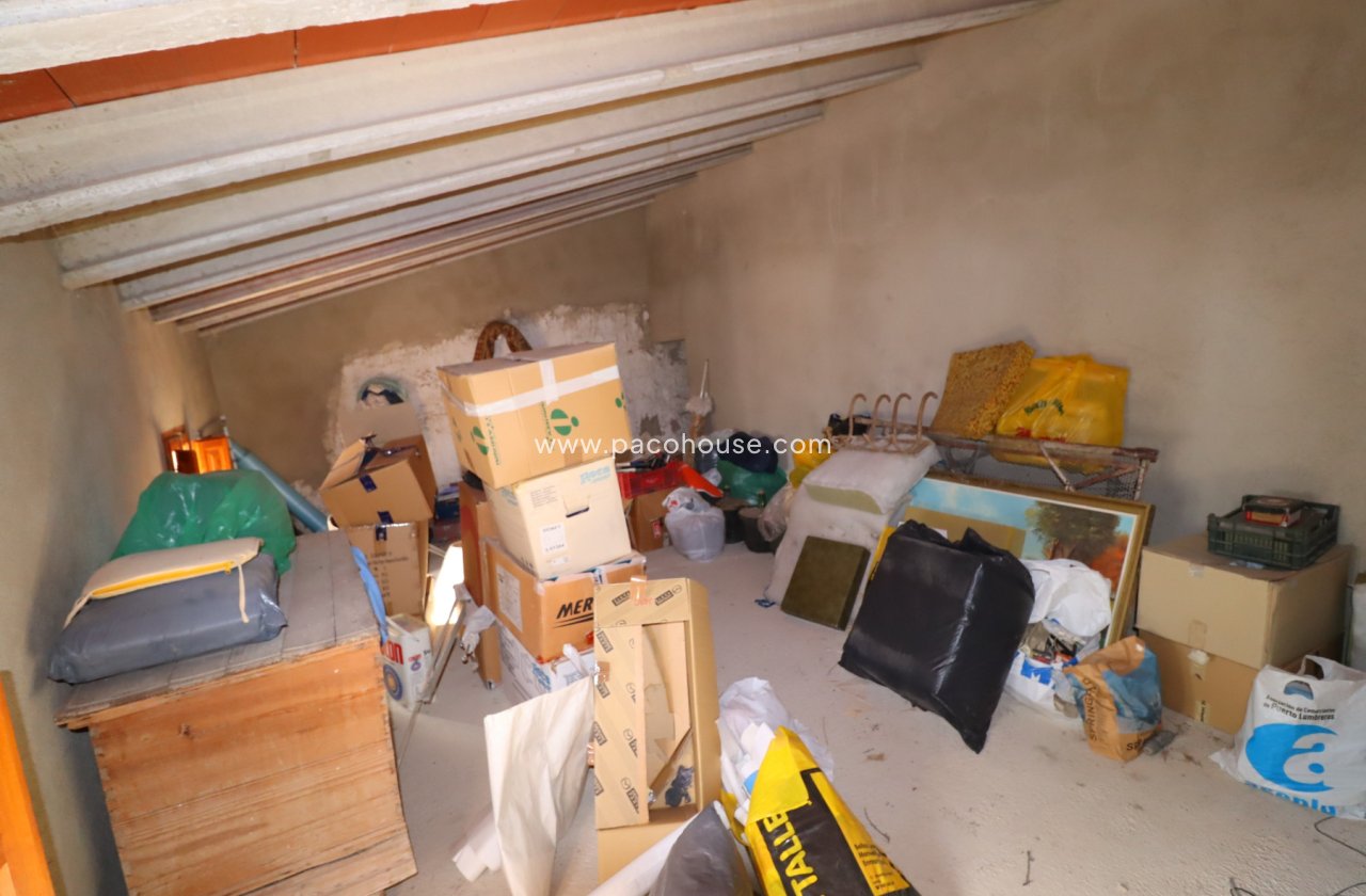 Resale - Country House -
Velez-Rubio