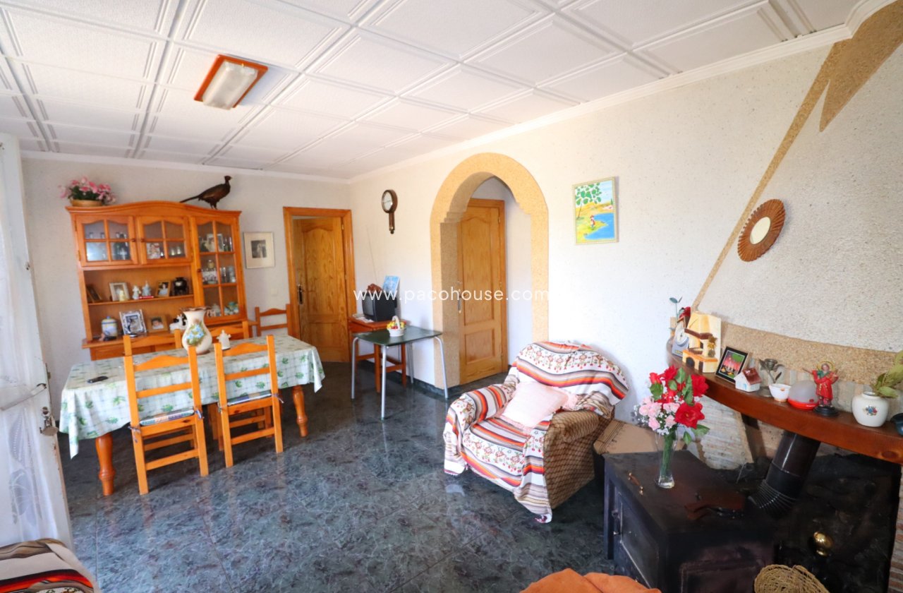 Resale - Country House -
Velez-Rubio