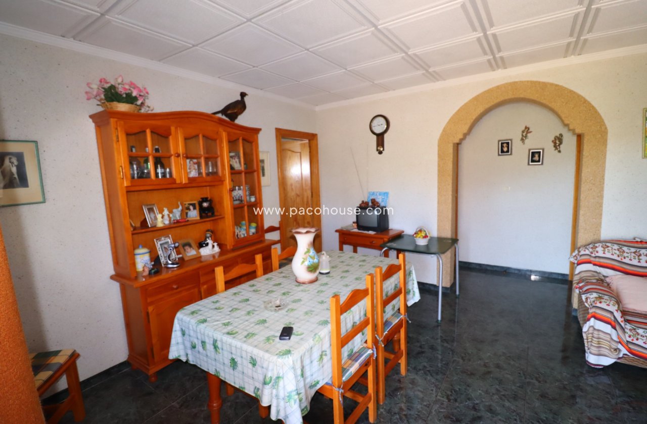Resale - Country House -
Velez-Rubio