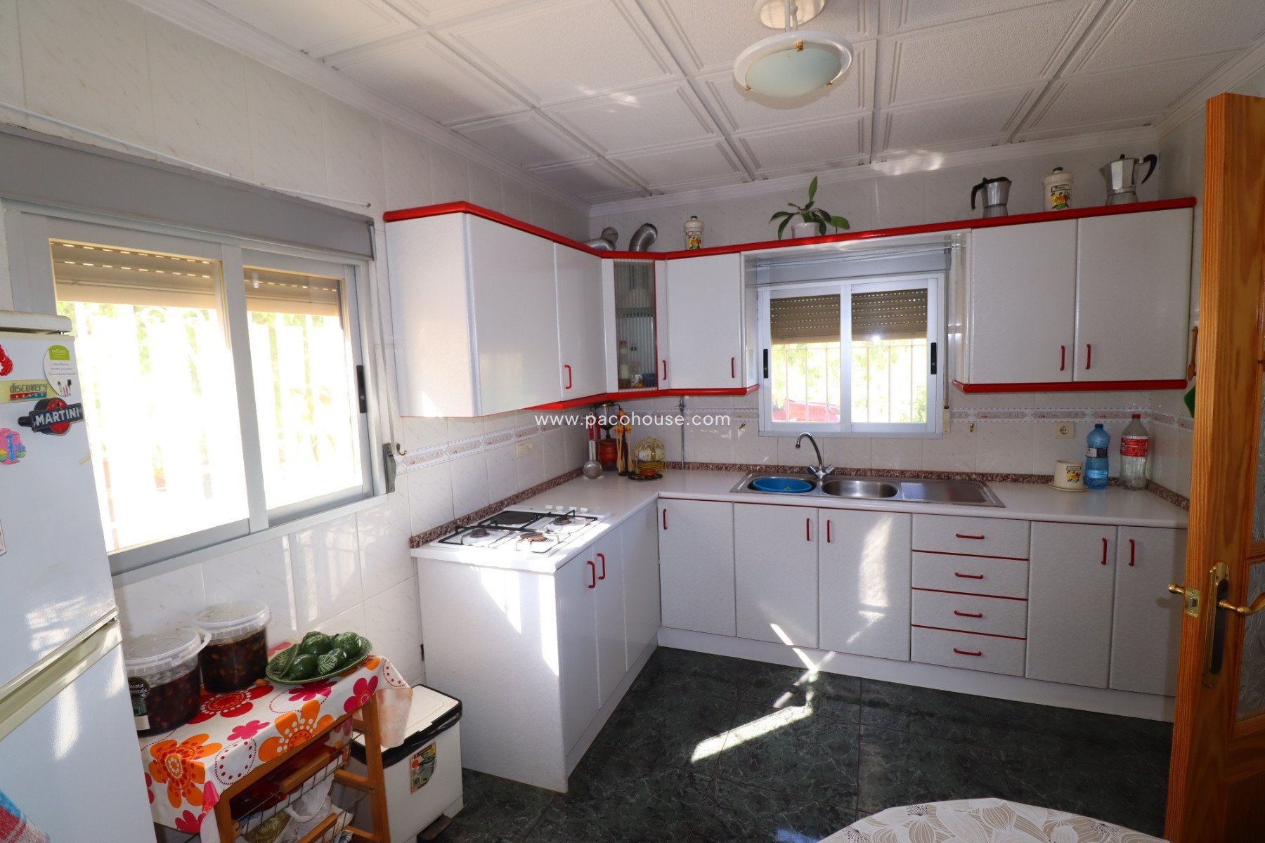 Resale - Country House -
Velez-Rubio