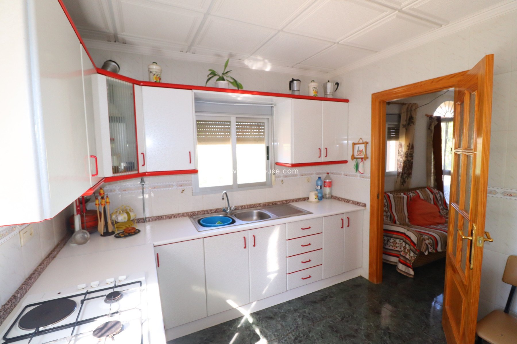 Resale - Country House -
Velez-Rubio