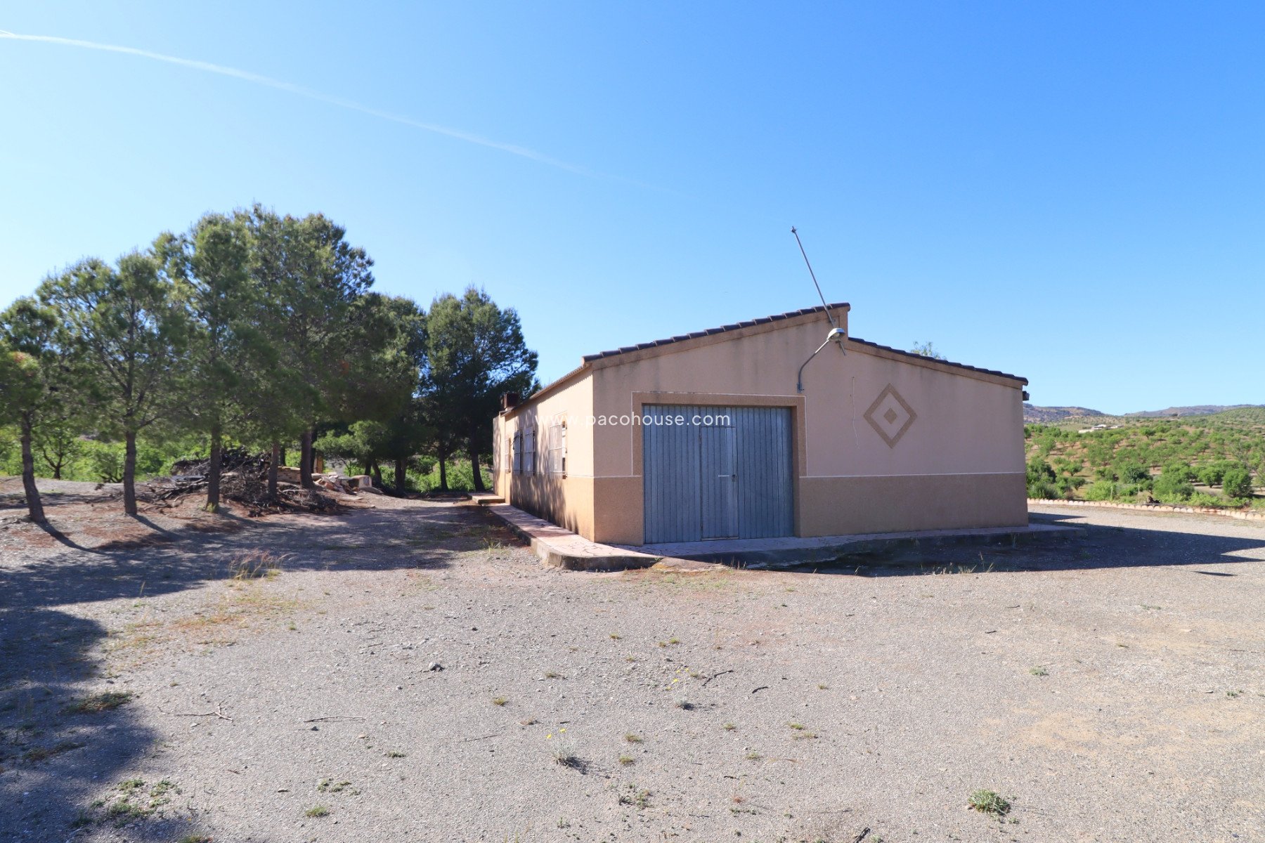 Resale - Country House -
Velez-Rubio