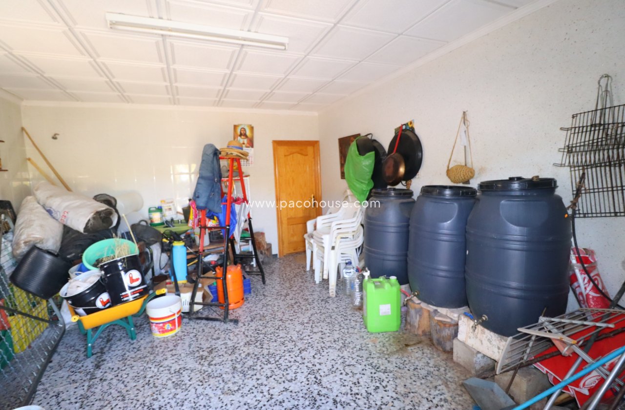 Resale - Country House -
Velez-Rubio