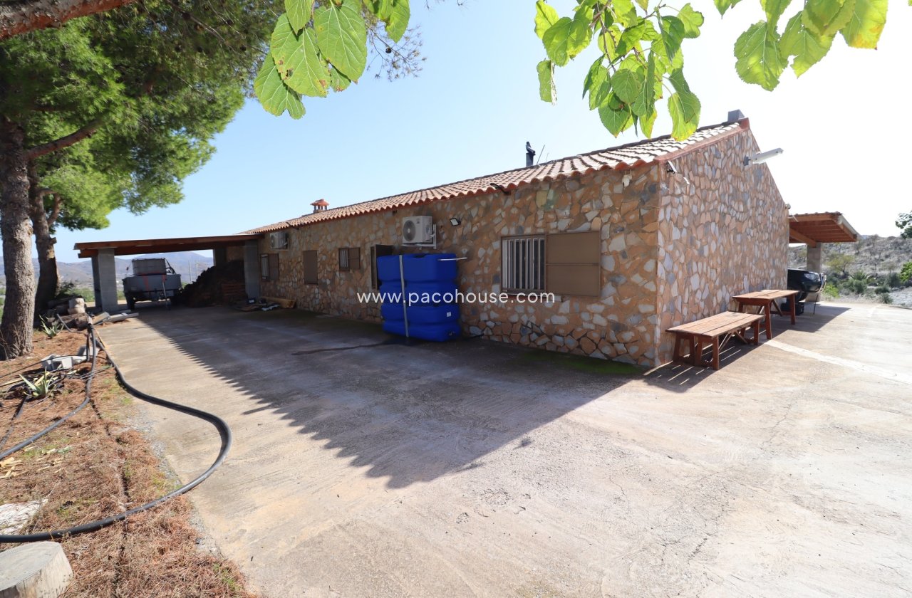Resale - Country House -
Zarzalico