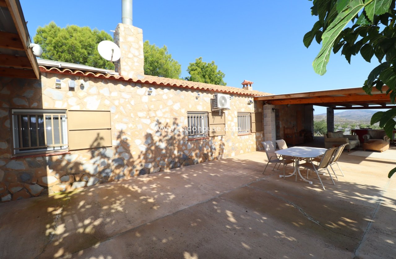 Resale - Country House -
Zarzalico