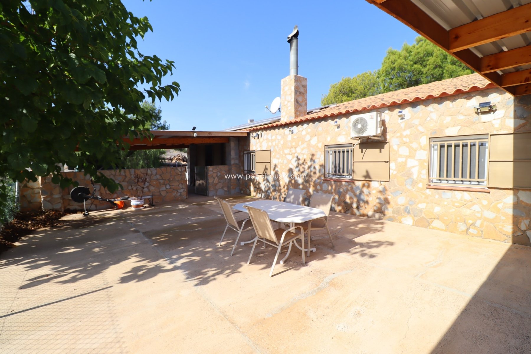 Resale - Country House -
Zarzalico