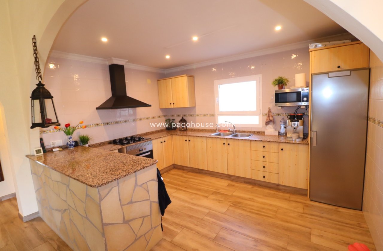 Resale - Country House -
Zarzalico