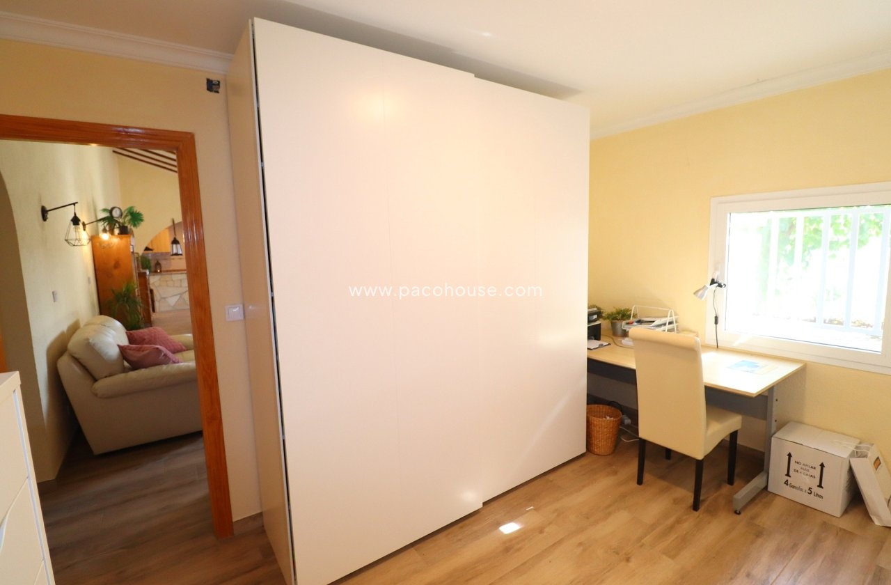 Resale - Country House -
Zarzalico