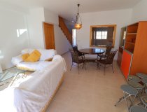 Resale - Duplex -
La Parroquia