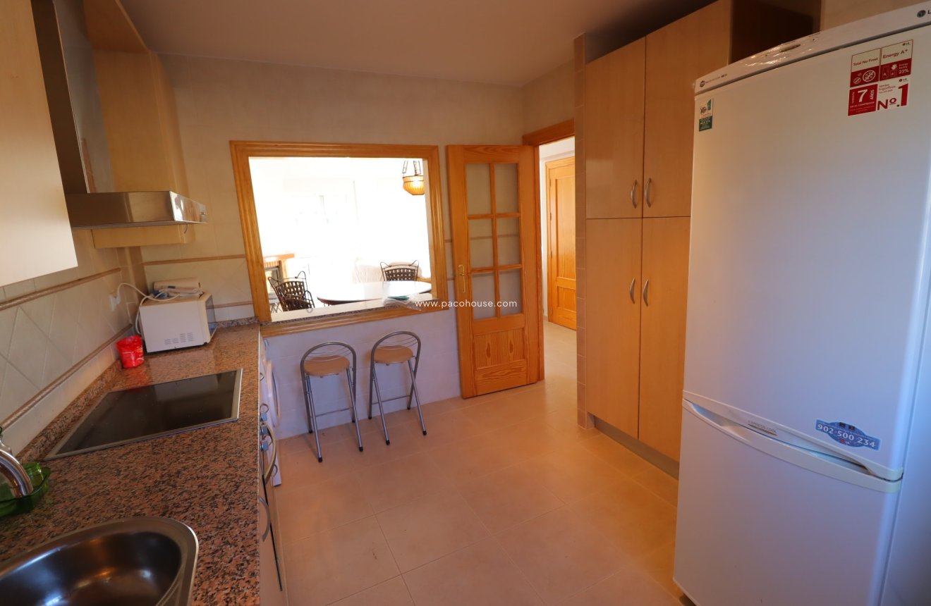 Resale - Duplex -
La Parroquia