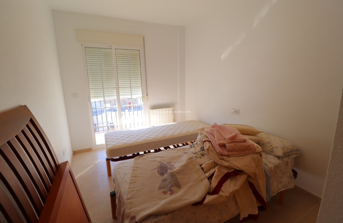 Resale - Duplex -
La Parroquia