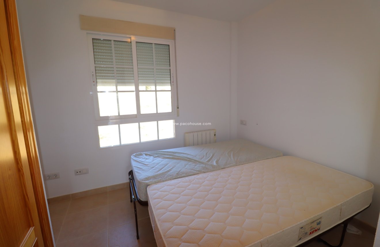 Resale - Duplex -
La Parroquia
