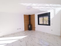 Resale - New Development -
La Parroquia