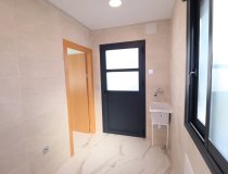 Resale - New Development -
La Parroquia