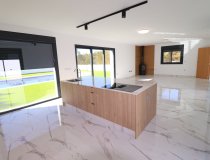 Resale - New Development -
La Parroquia