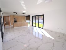 Resale - New Development -
La Parroquia