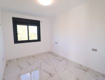 Resale - New Development -
La Parroquia