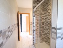 Resale - New Development -
La Parroquia