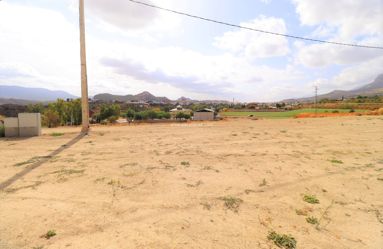 Resale - Plot / Land -
Velez-Rubio
