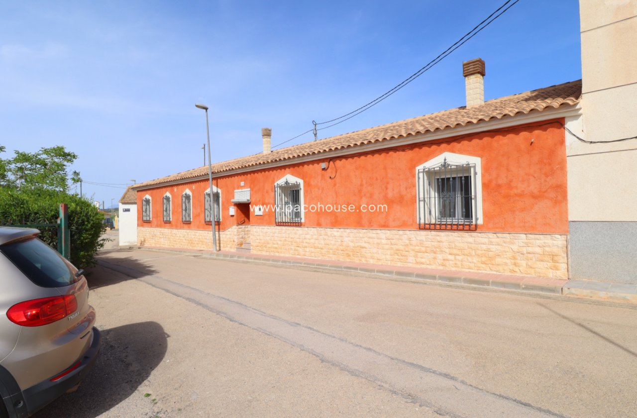 Resale - Town House -
Lorca