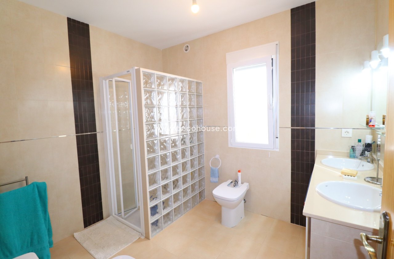 Resale - Town House -
Lorca