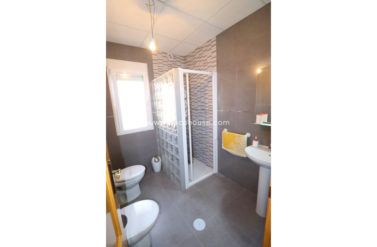 Resale - Town House -
Lorca
