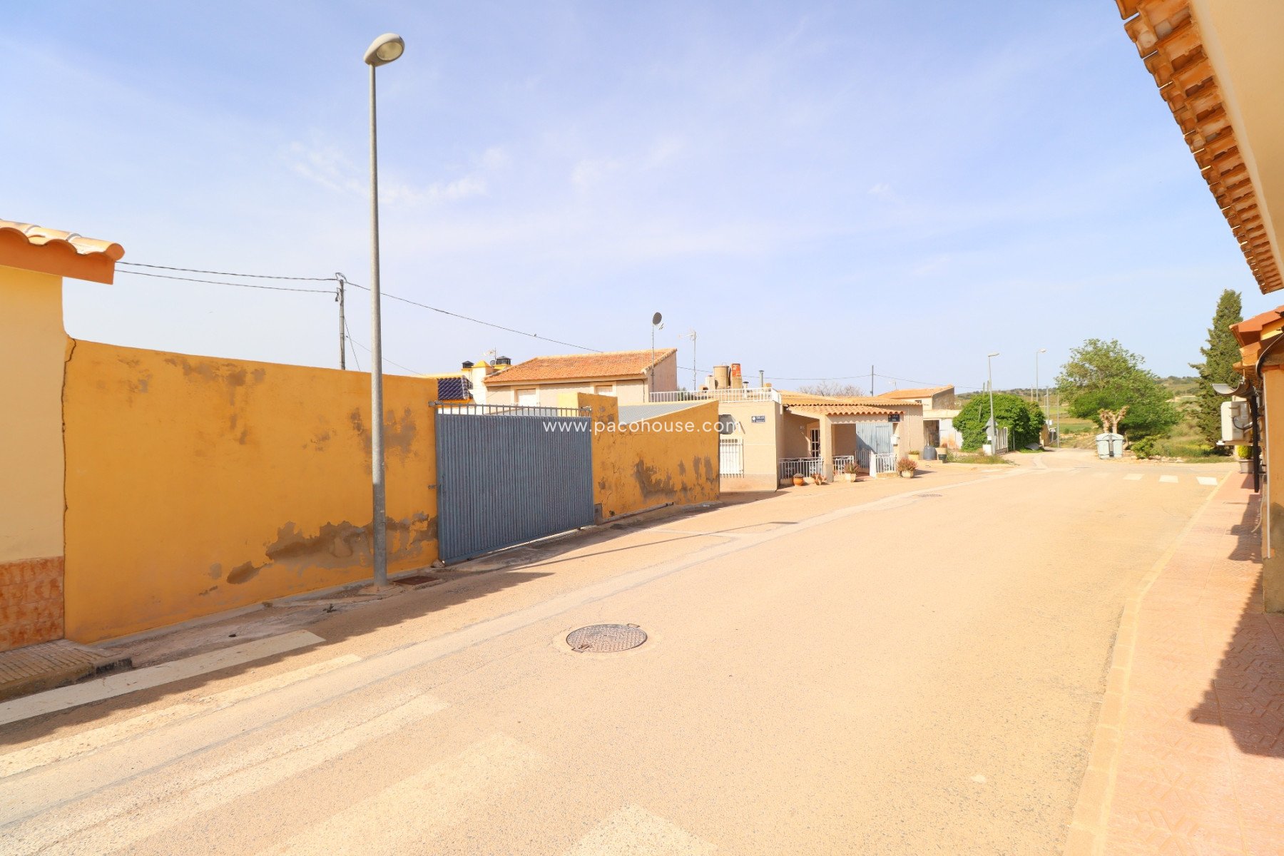 Resale - Town House -
Lorca