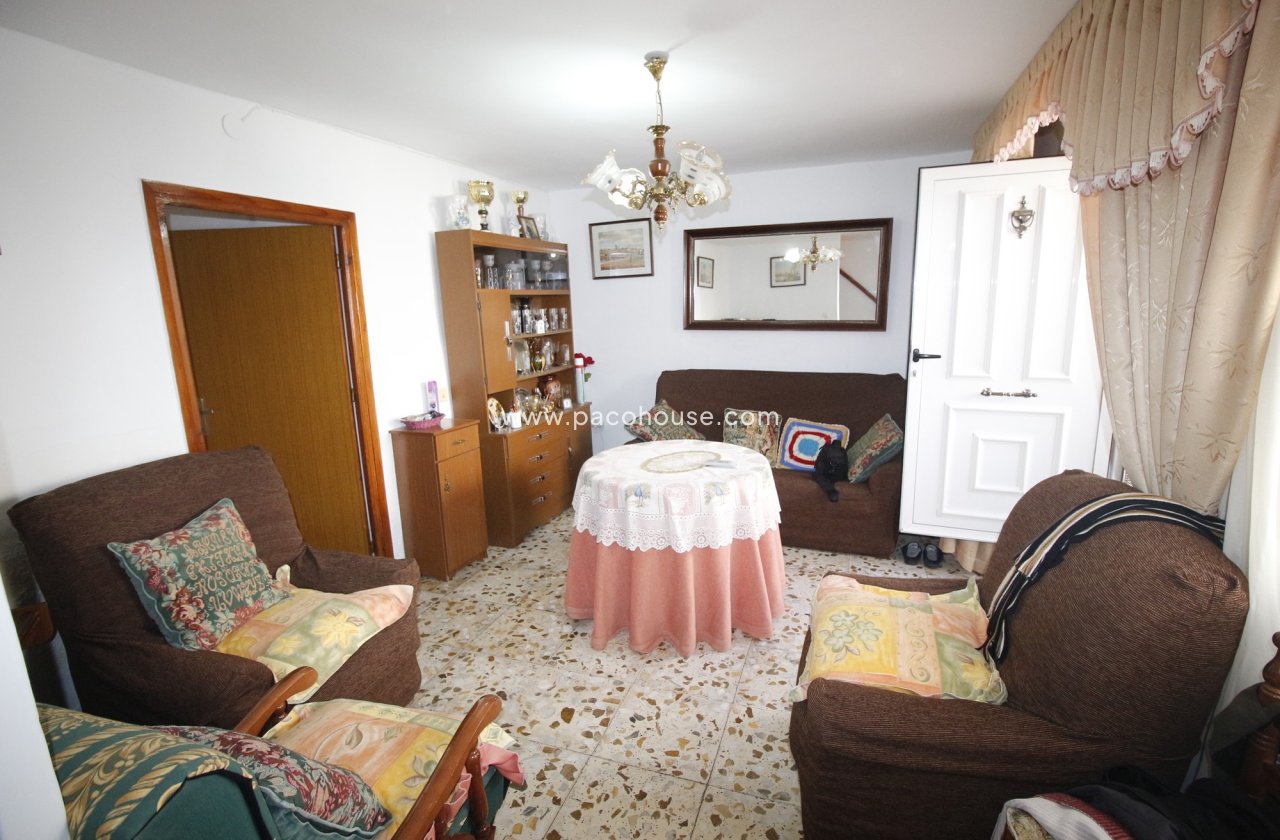 Resale - Town House -
Velez-Blanco