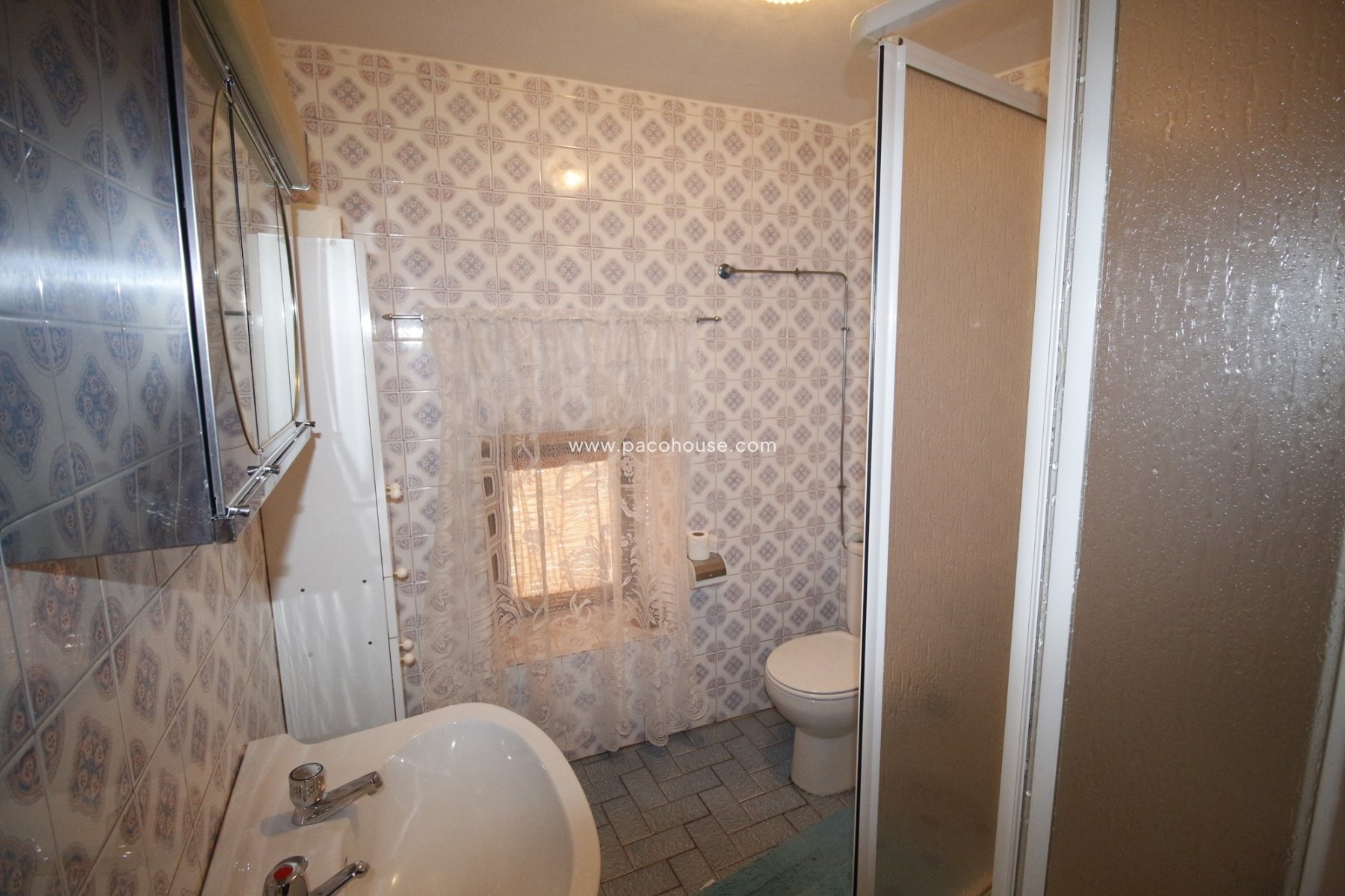 Resale - Town House -
Velez-Blanco