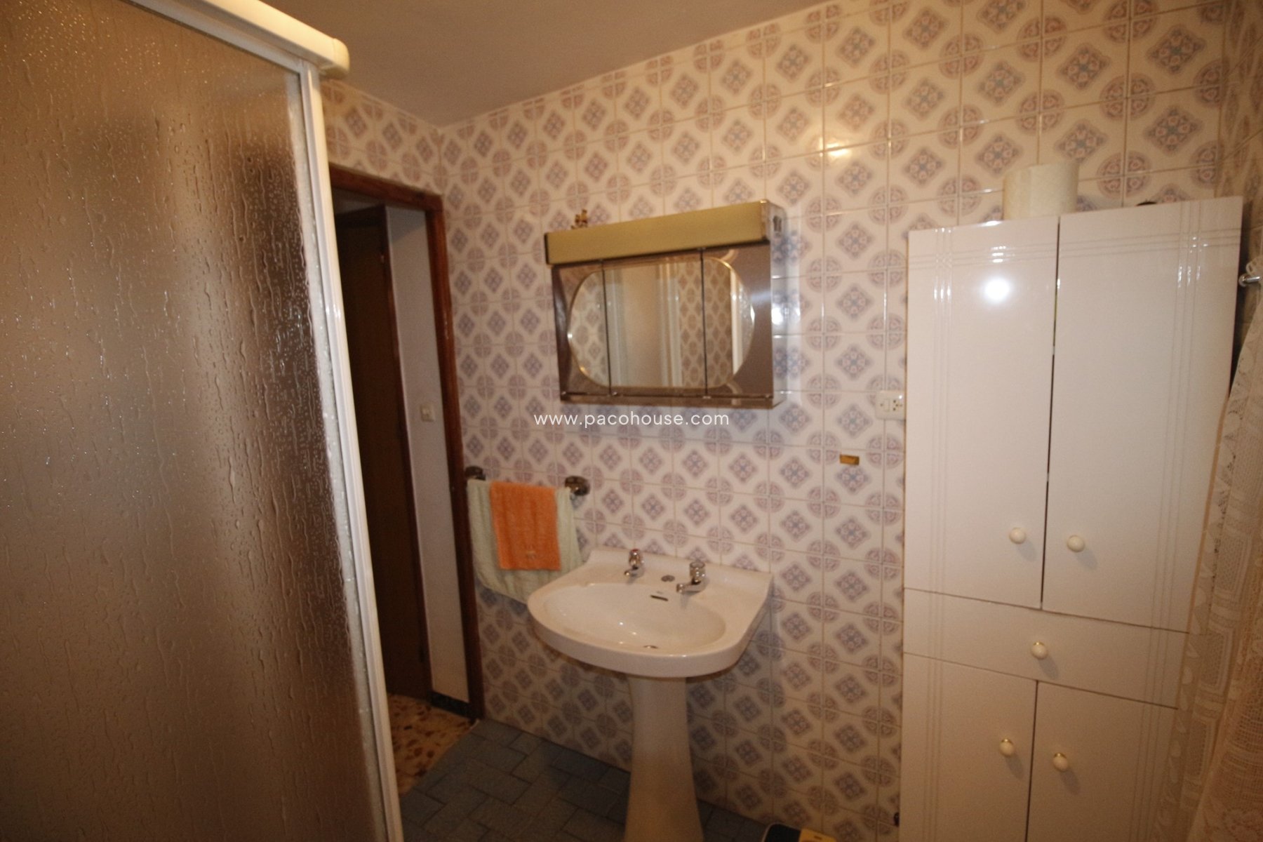 Resale - Town House -
Velez-Blanco