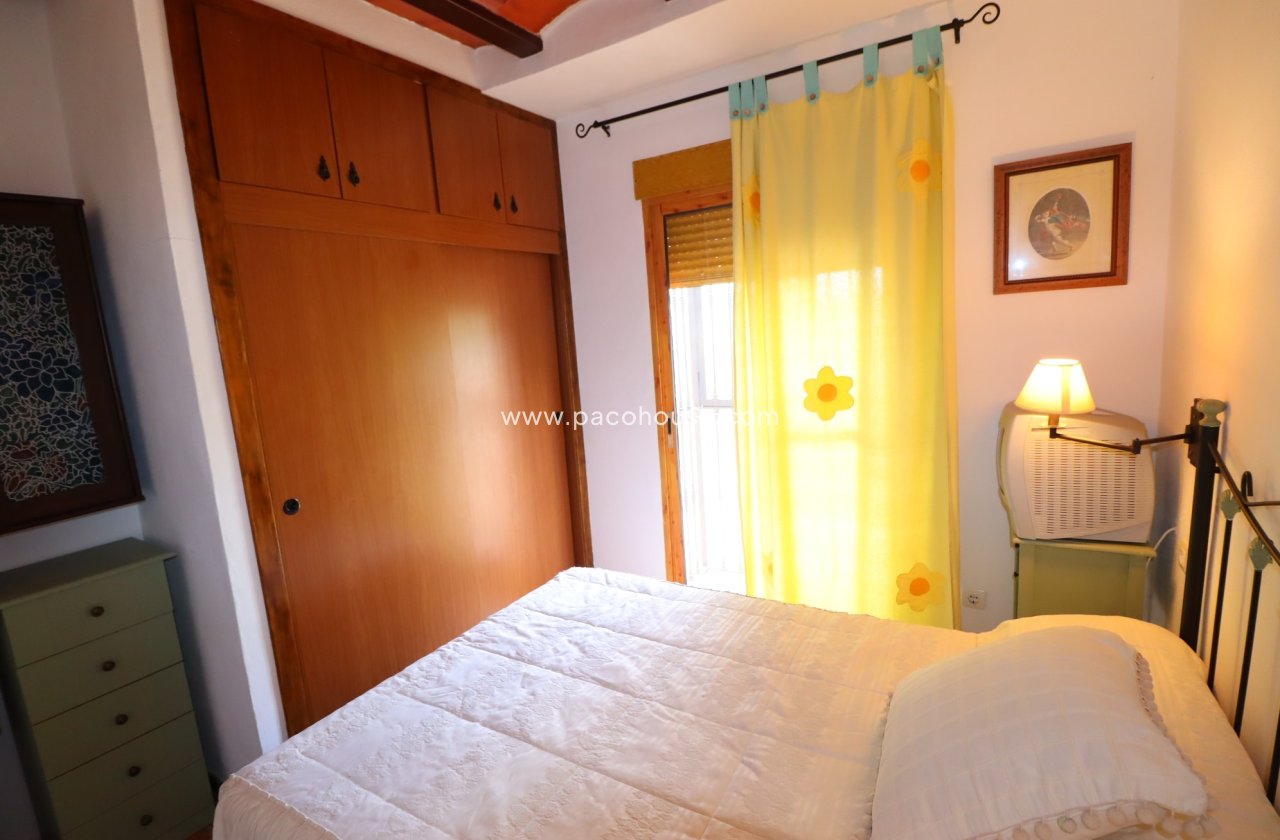 Resale - Villa -
Aledo