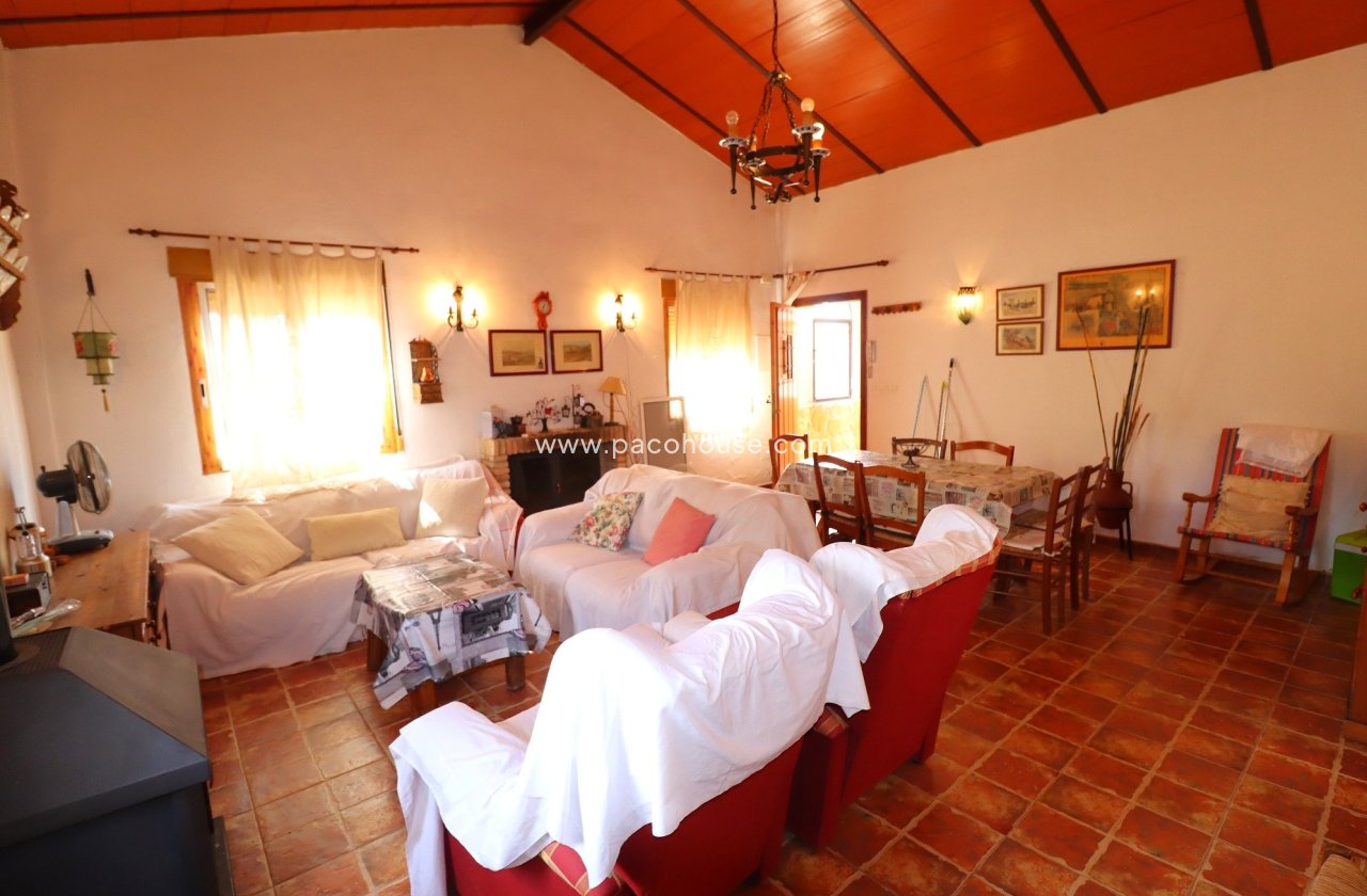 Resale - Villa -
Aledo