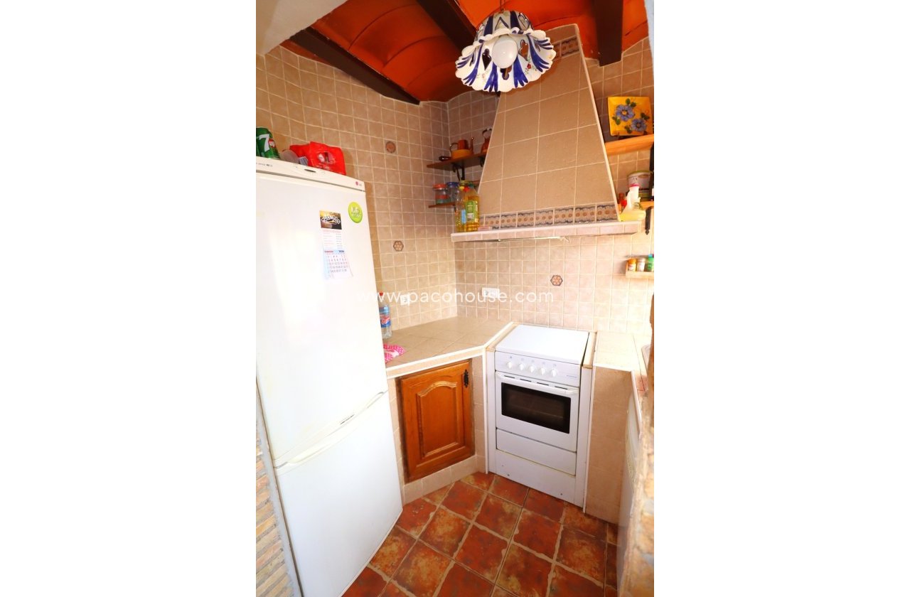 Resale - Villa -
Aledo