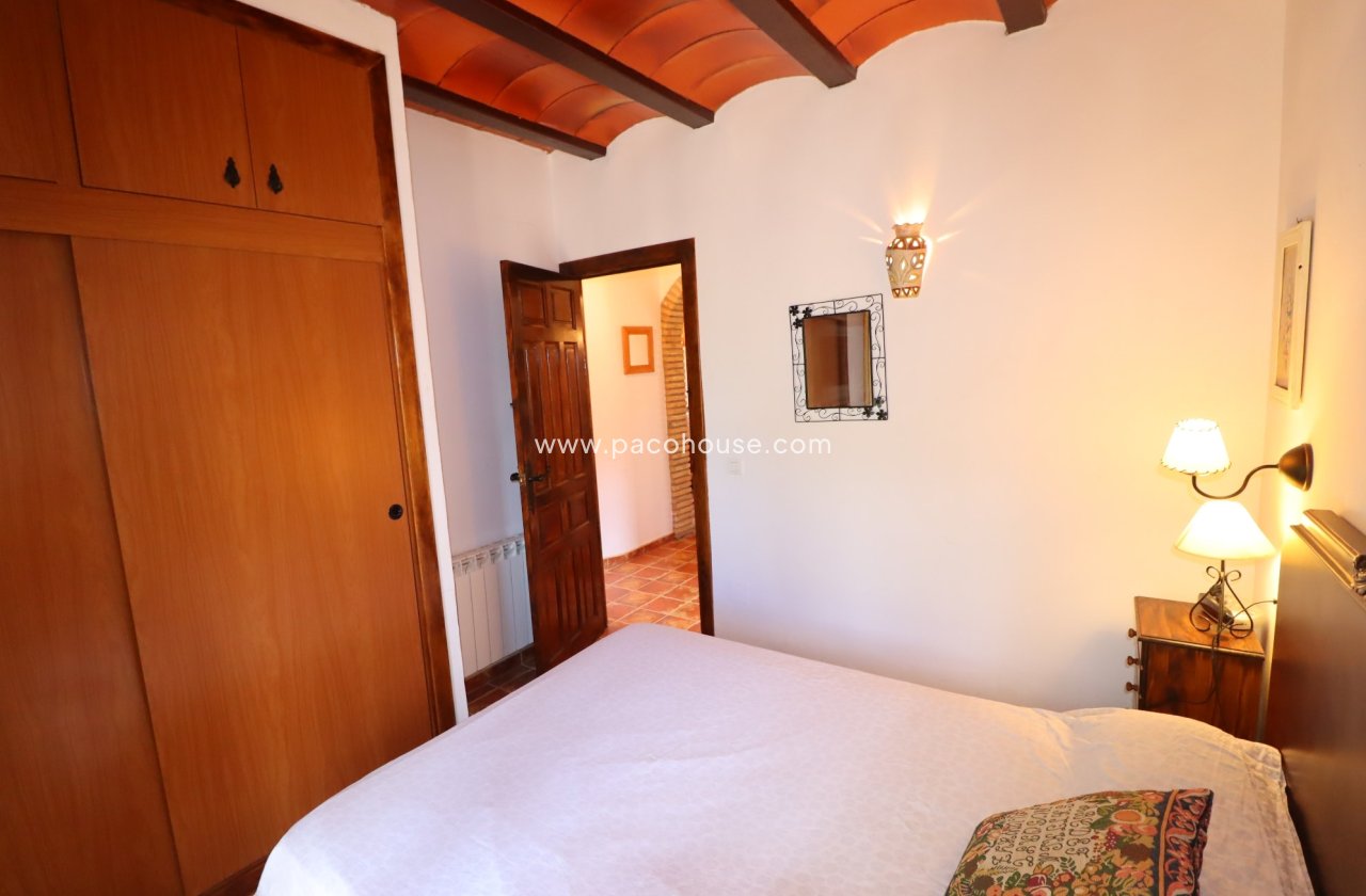 Resale - Villa -
Aledo