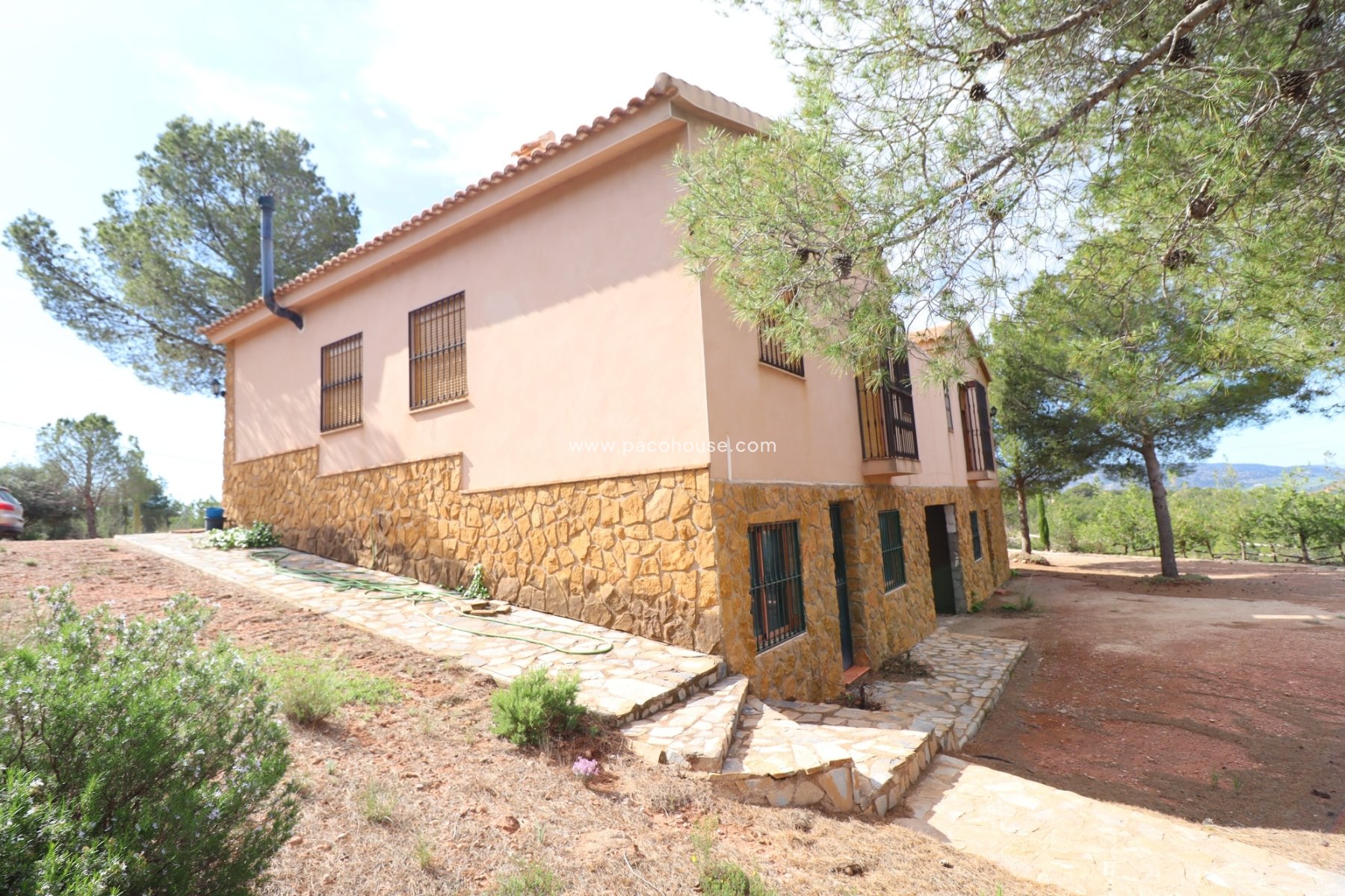 Resale - Villa -
Aledo