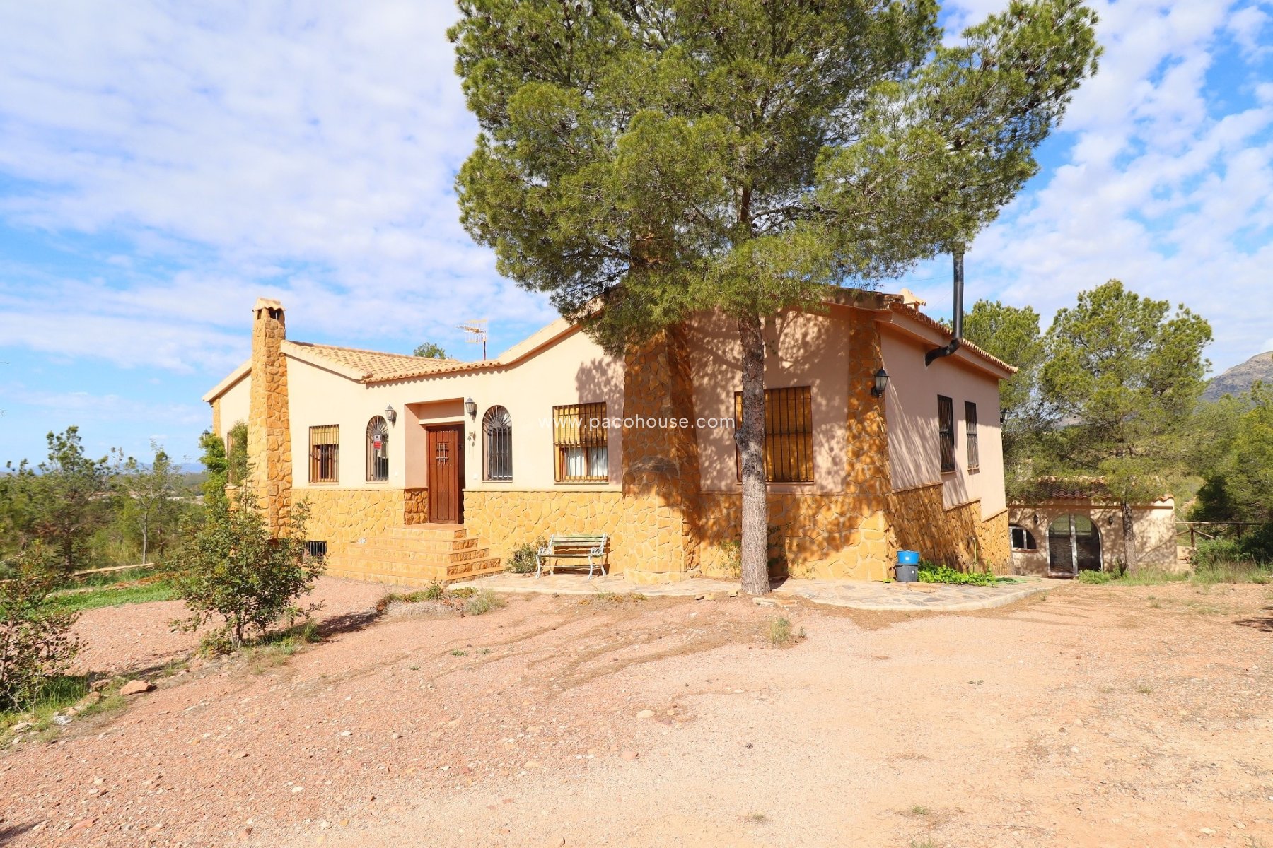 Resale - Villa -
Aledo