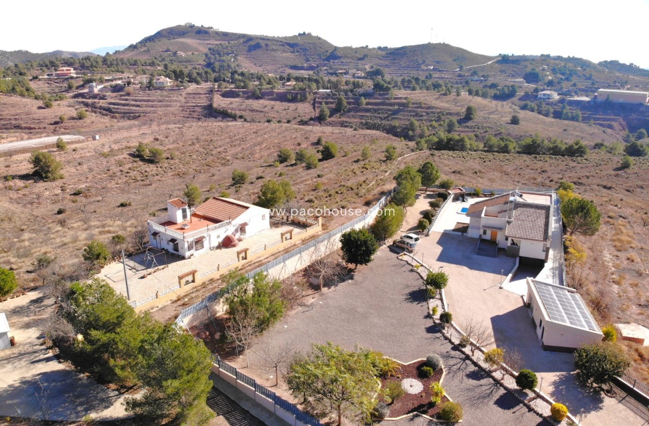 Resale - Villa -
Aledo