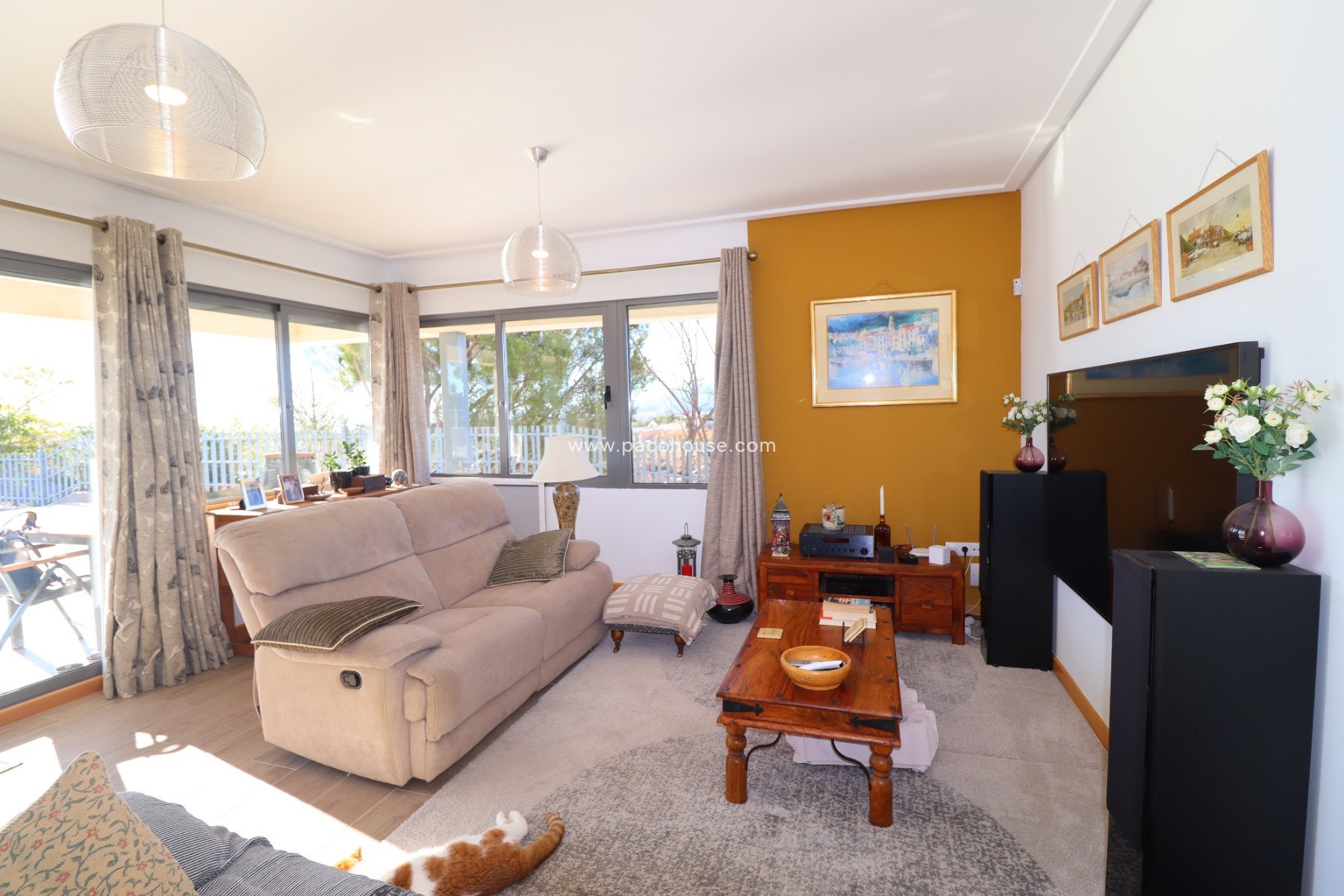 Resale - Villa -
Aledo