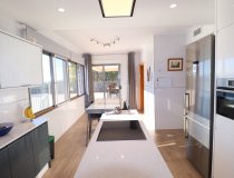 Resale - Villa -
Aledo