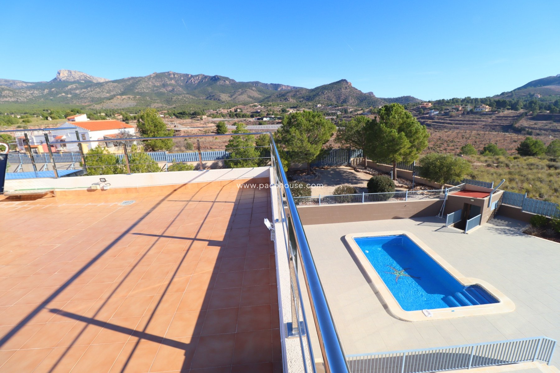 Resale - Villa -
Aledo
