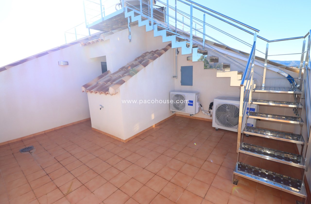 Resale - Villa -
Aledo